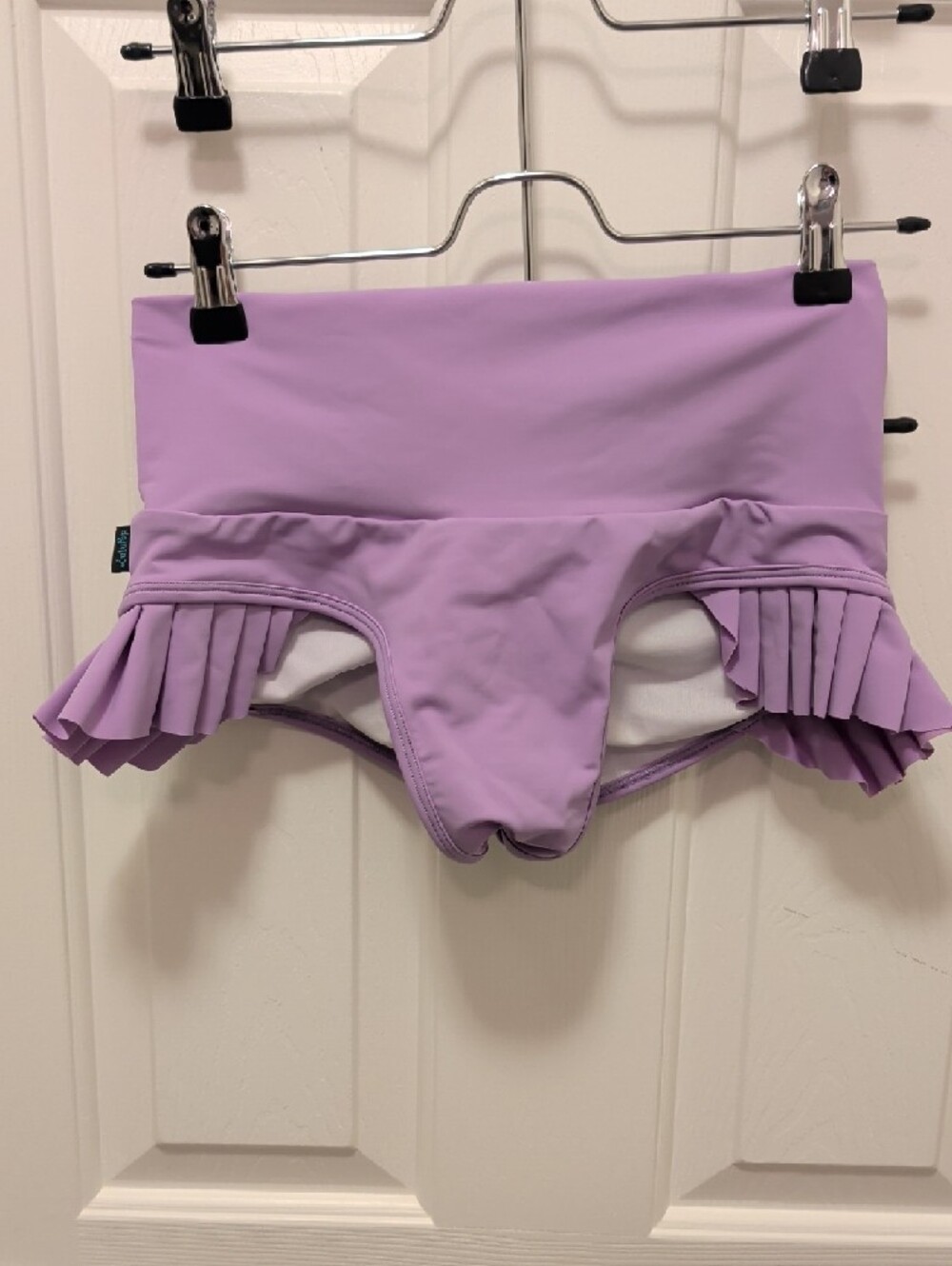 Lulupop Lilac and White Pole Fitness Outfit - Picture 11 of 16